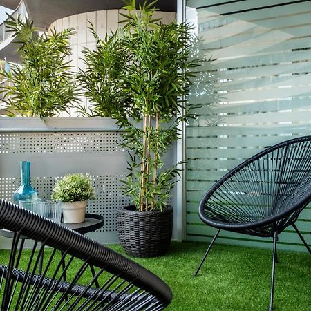 Magno Apartments Principe Sevilla Kültér fotó