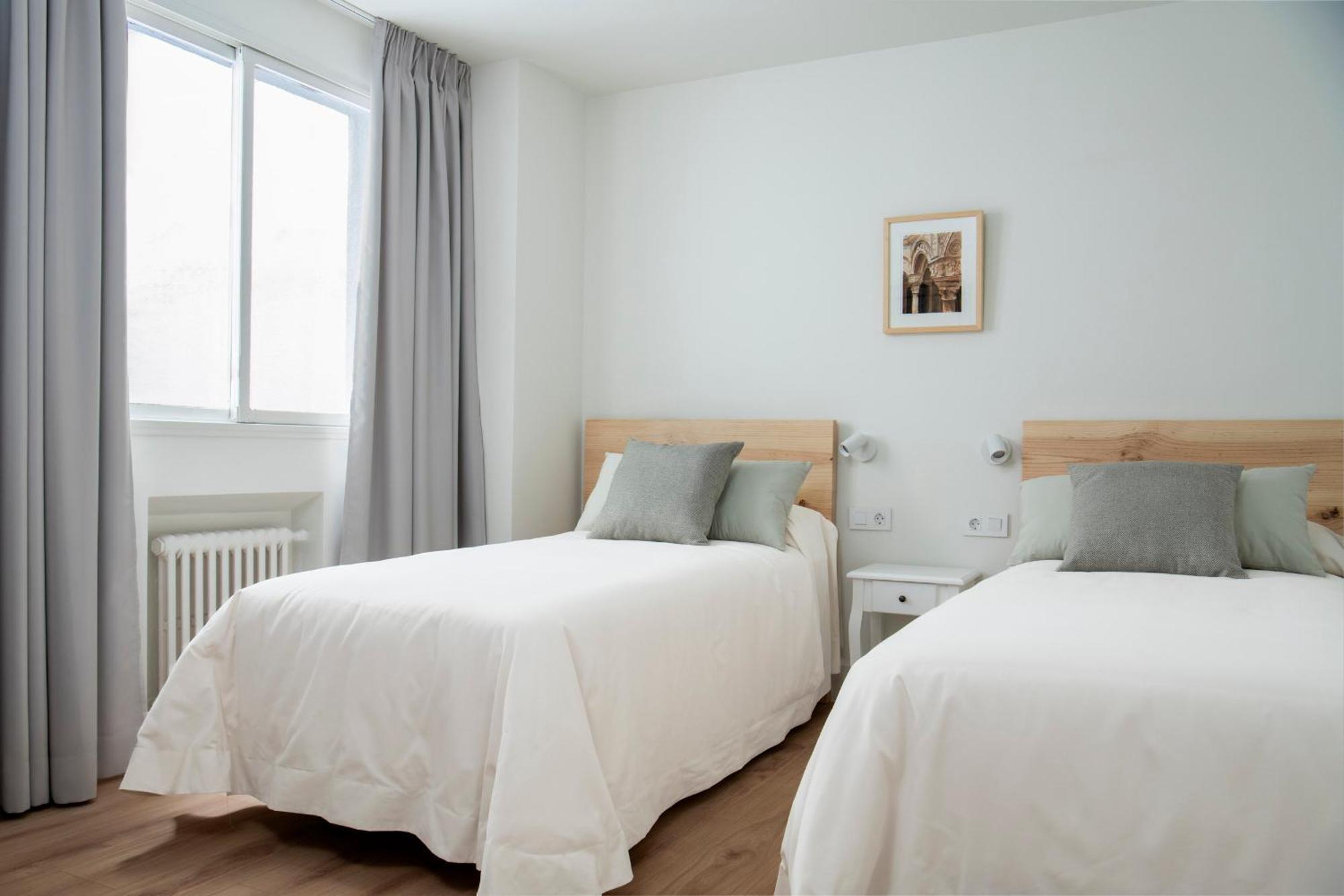 Magno Apartments Principe Sevilla Kültér fotó
